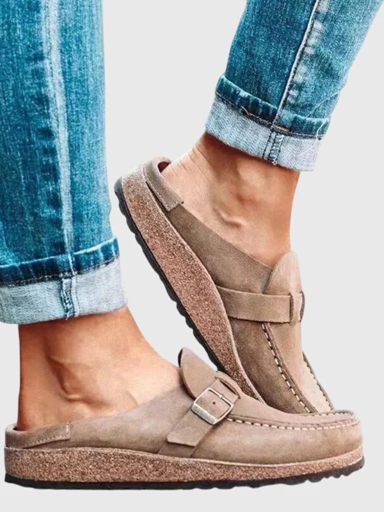 Valencia | Suede Buckle Comfort Clogs