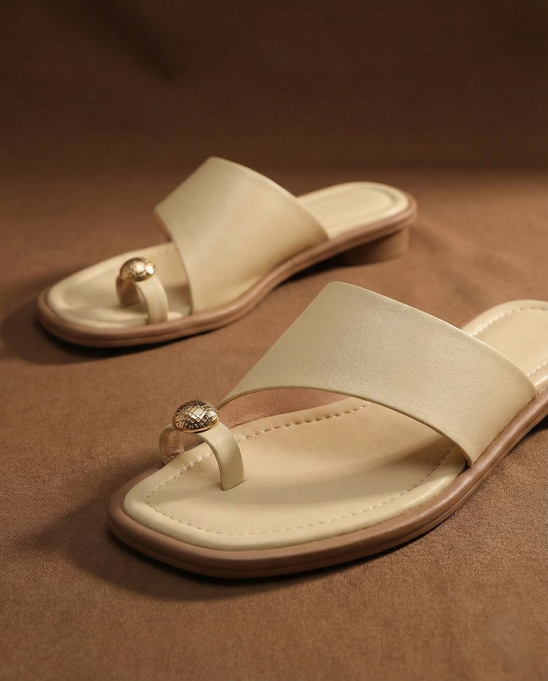 Maeve | Leather Slides