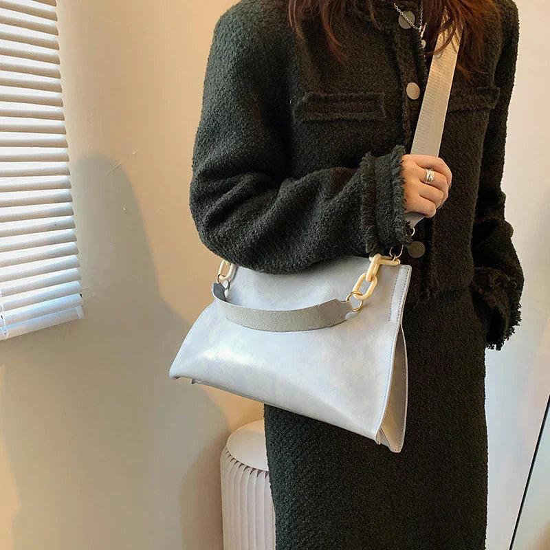 Chic Soft Leather Shoulder Bag | Spacious Fashion Handbag