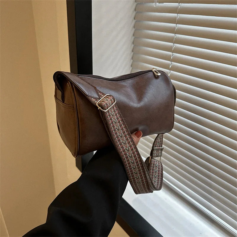 Stylish Vintage PU Leather Boston Handbag | Trendy Crossbody Design