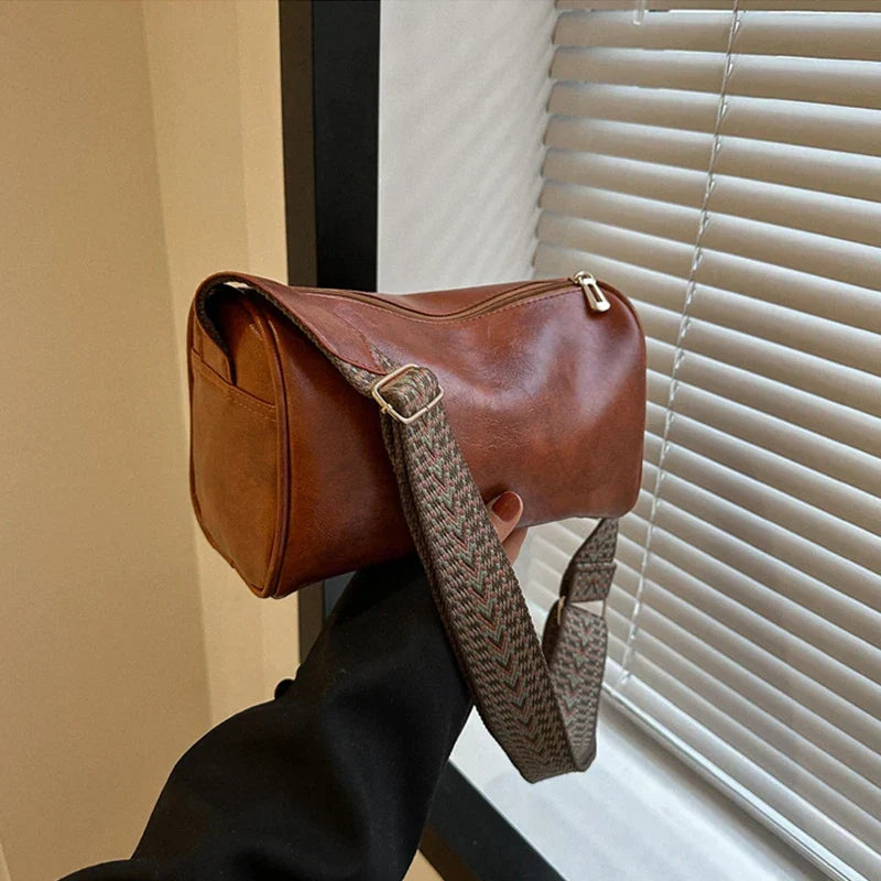 Stylish Vintage PU Leather Boston Handbag | Trendy Crossbody Design