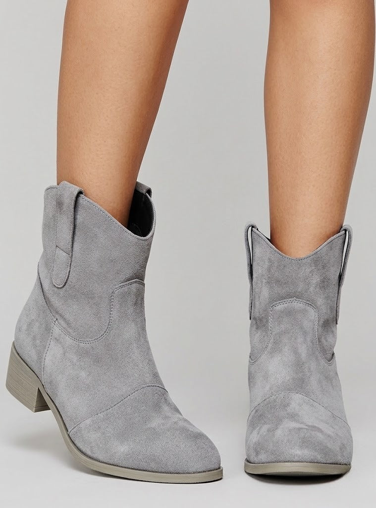 MARIELLE™ - Modern Ranch Boots