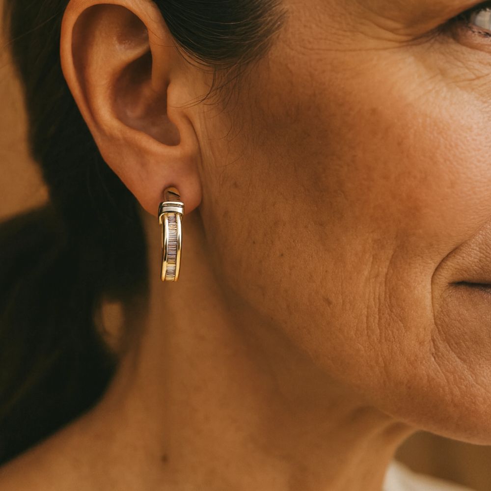 VINTAGE | GOLD-TONE DIAMOND-STYLE EARRINGS