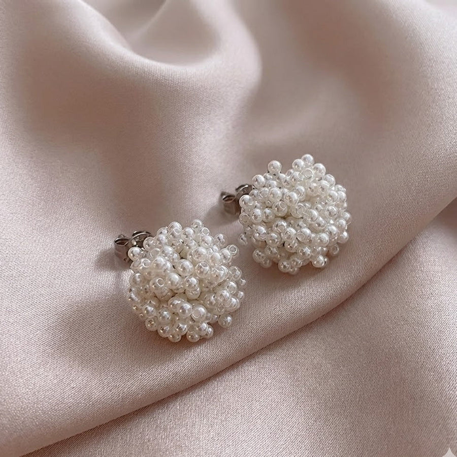 Elegant Inlaid Pearl earrings