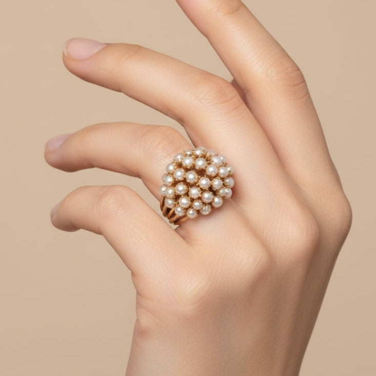 Elegant Inlaid Pearl Ring