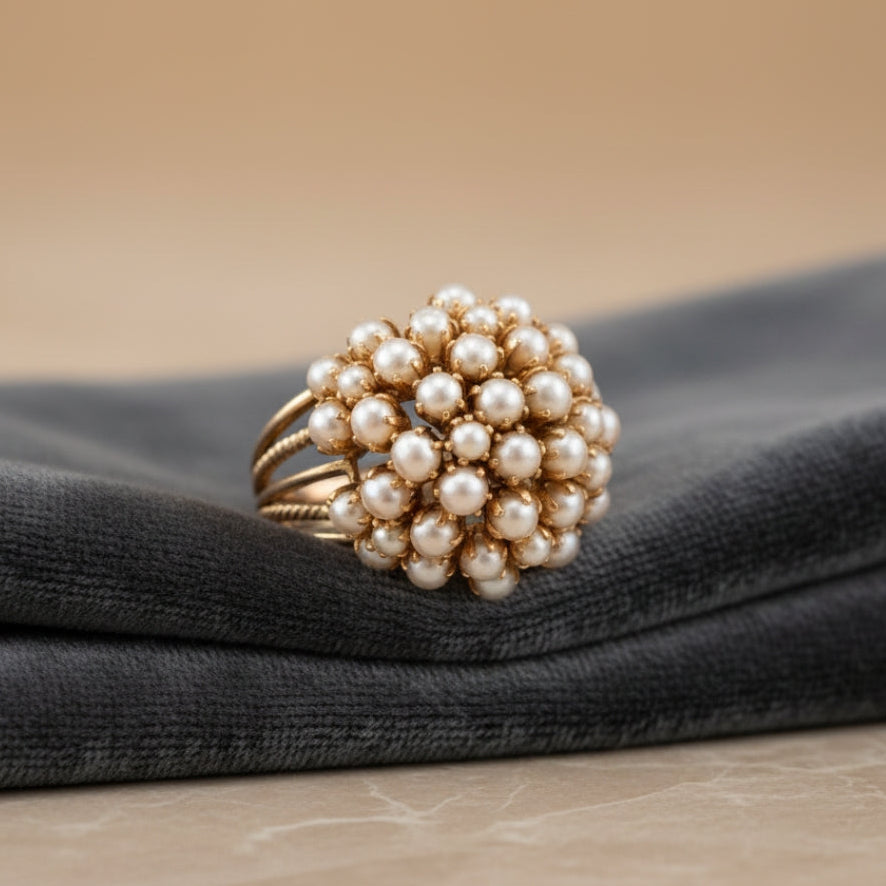 Elegant Inlaid Pearl Ring