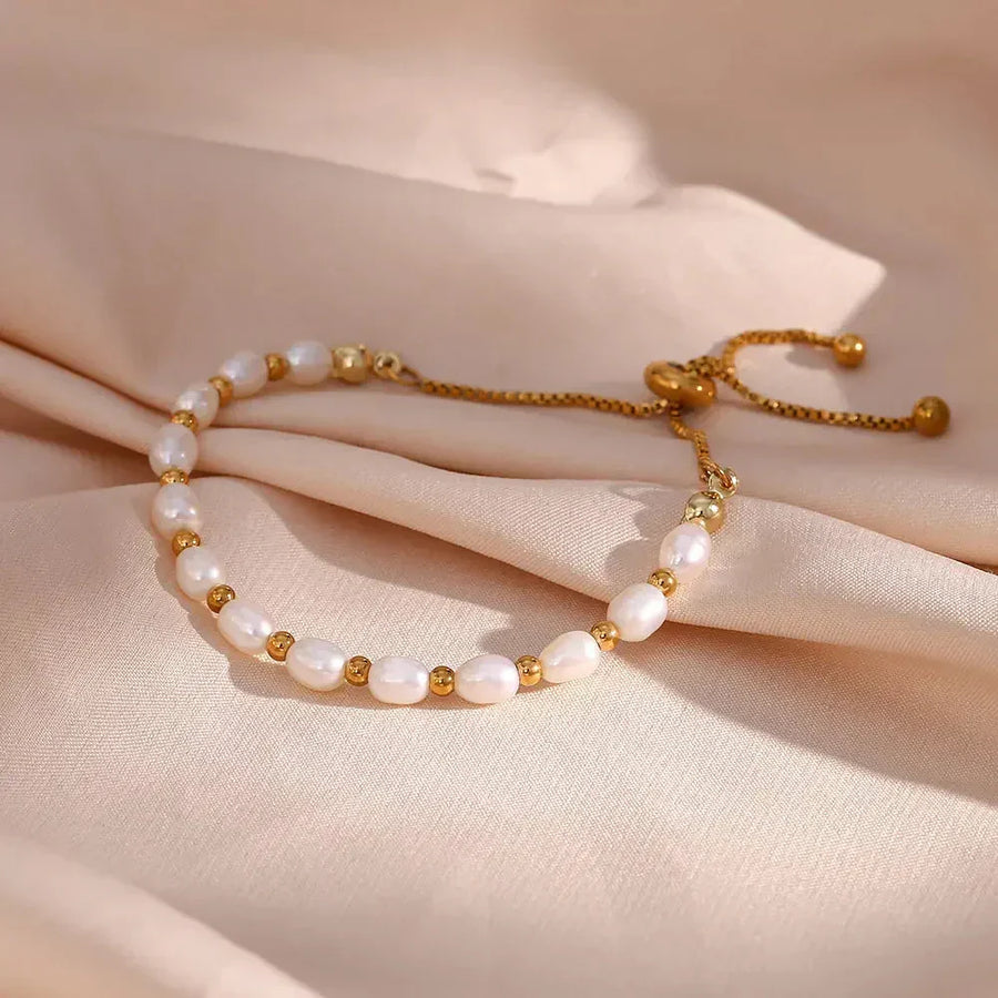 Elegant Pearl and Bracelet