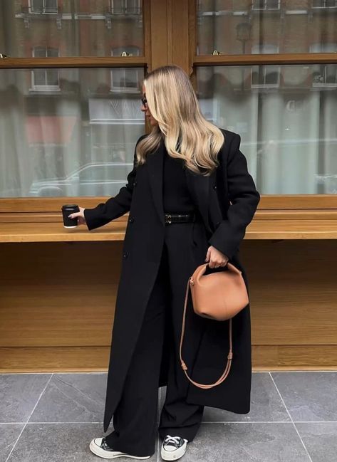 Mina | Classic Trench Coat for Stylish Seasons