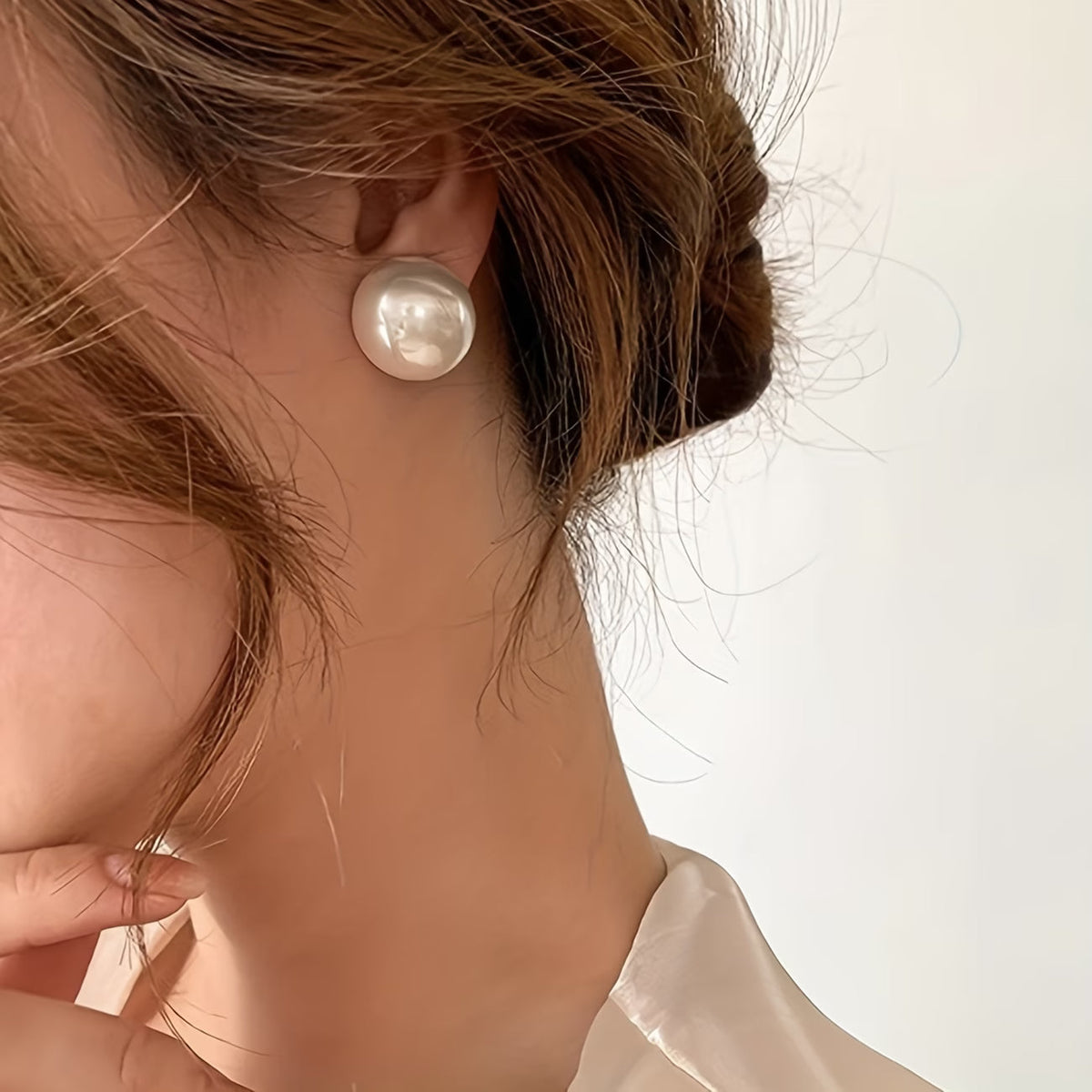 The Statement Pearl Stud Earrings
