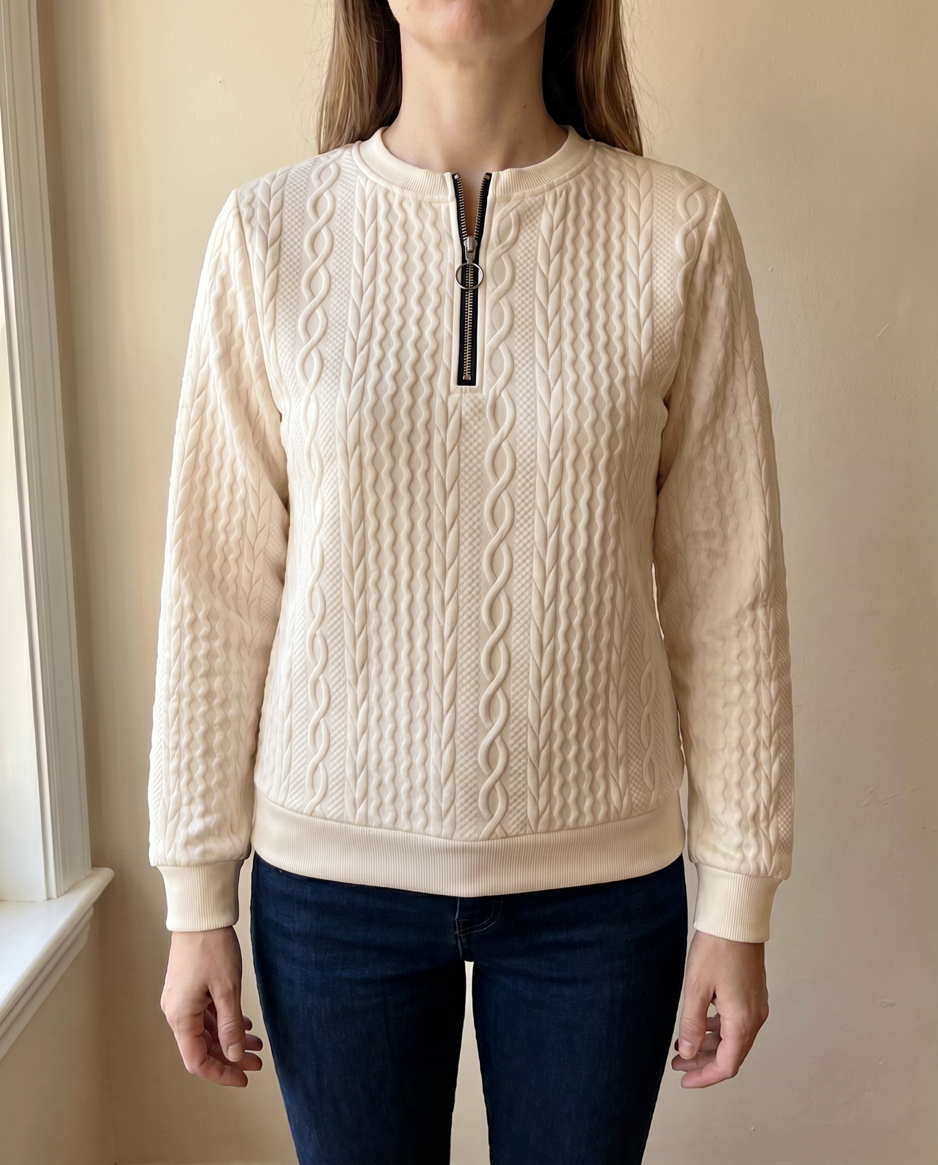 Textured Zipper Sweatshirt – Stylish & Comfy