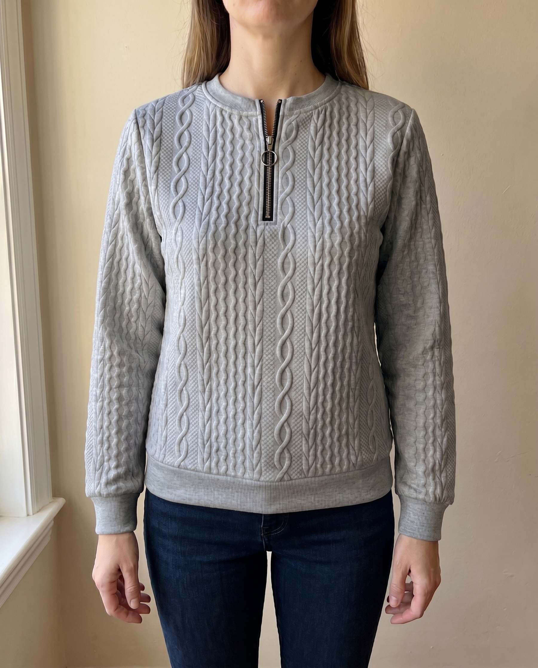 Textured Zipper Sweatshirt – Stylish & Comfy